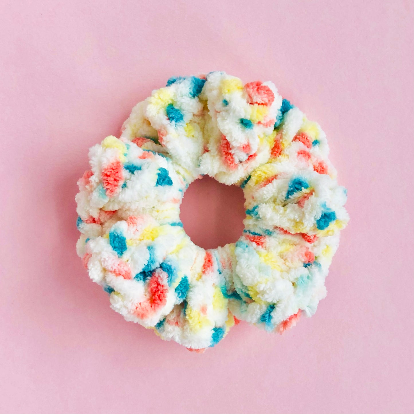 SOFT CROCHET SCRUNCHIE - Pastel Confetti