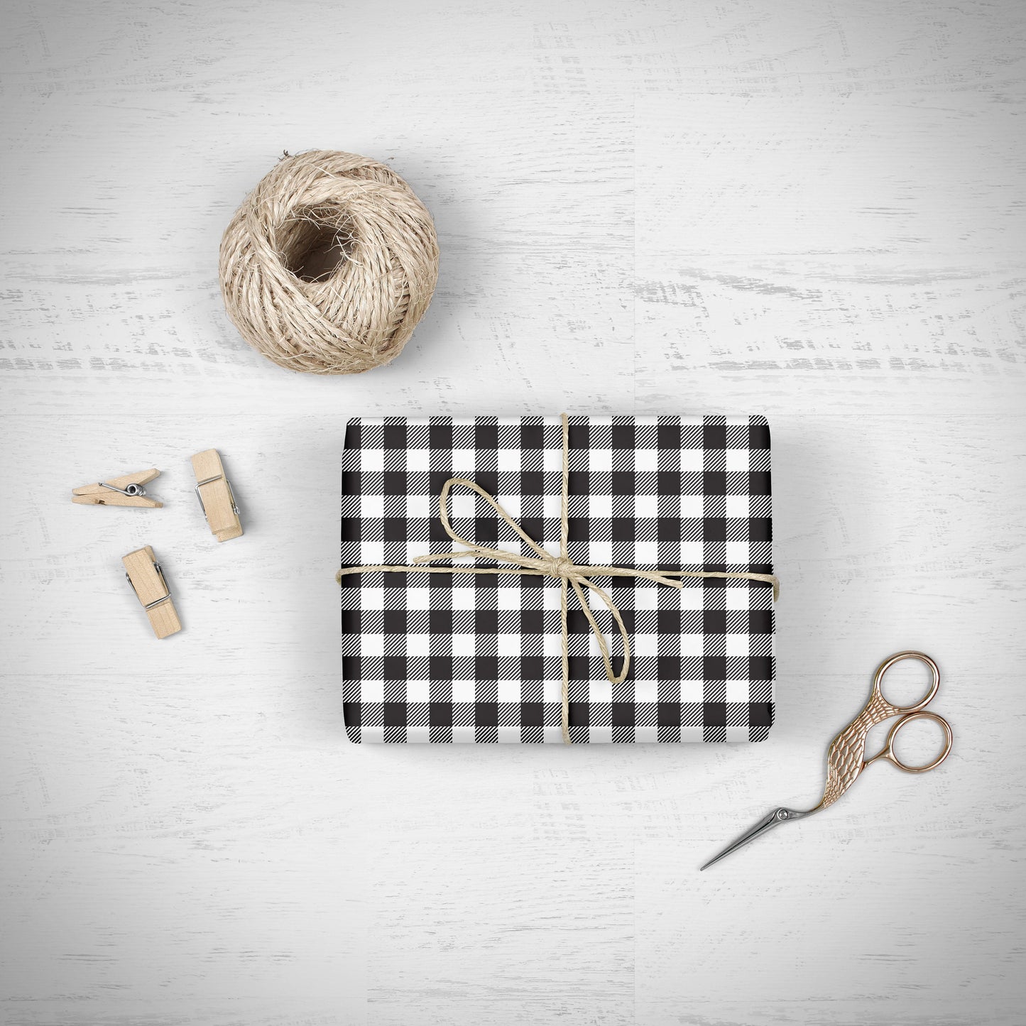 BUFFALO PLAID GIFT WRAP-B&W