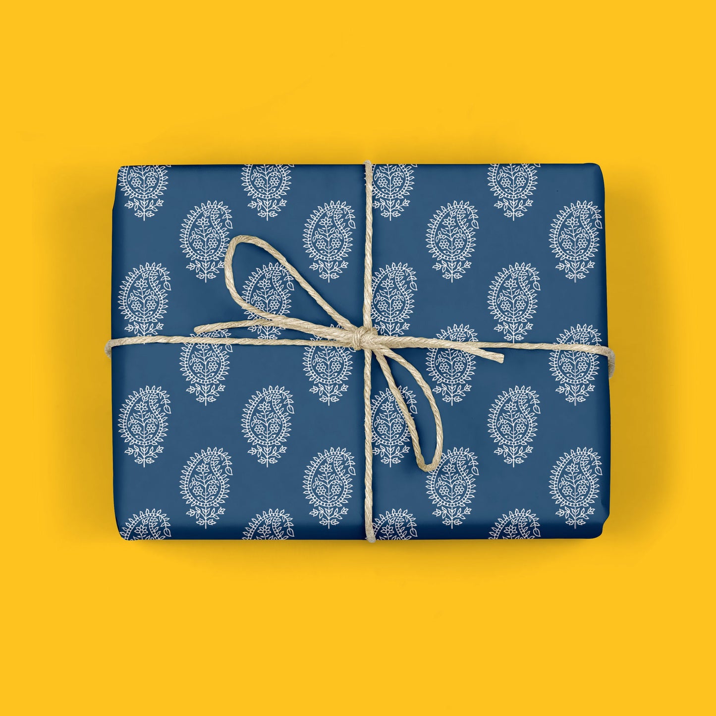 FESTIVE NAVY PAISLEY WRAPPING PAPER